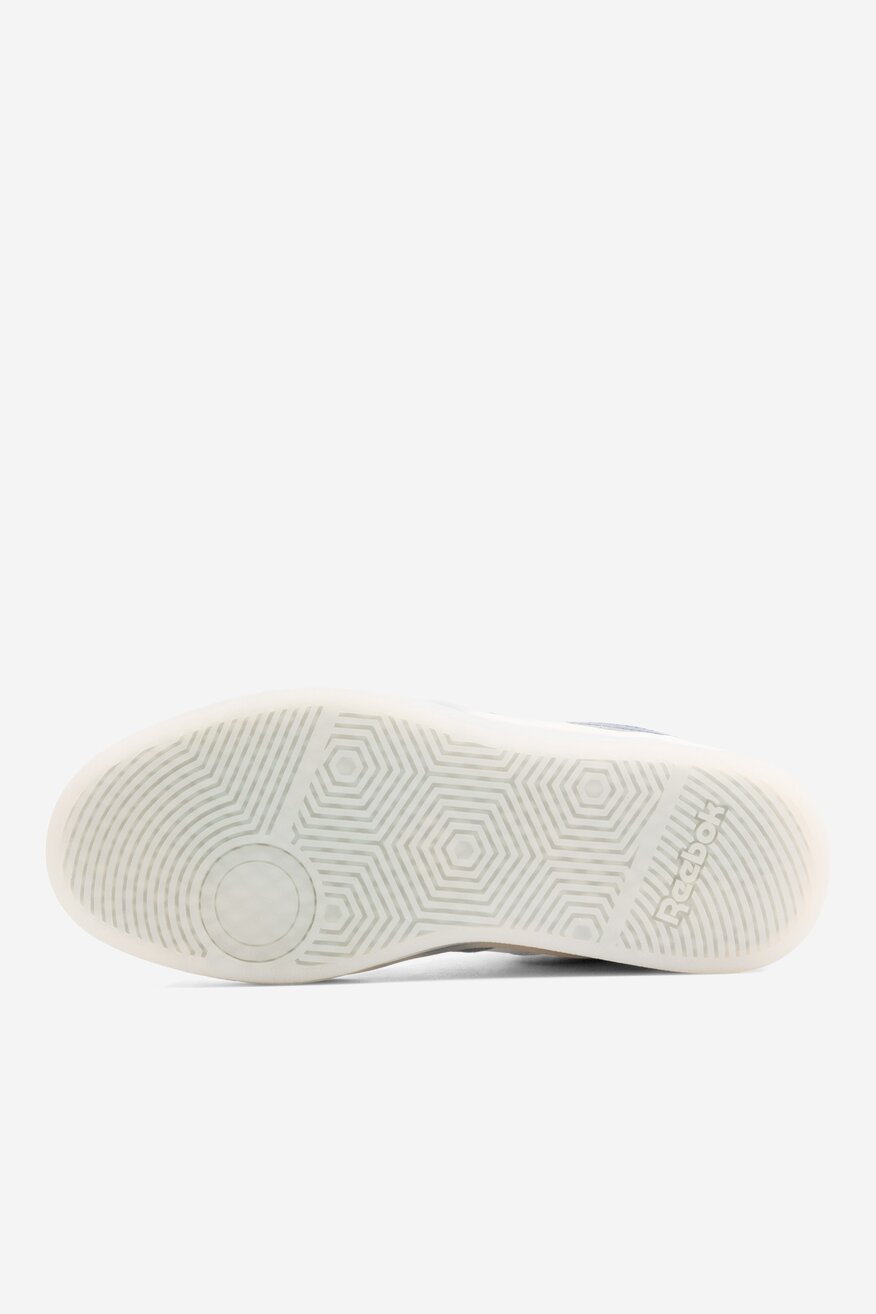 
                Reebok - ROYAL TECHQUE T - 2230037160257