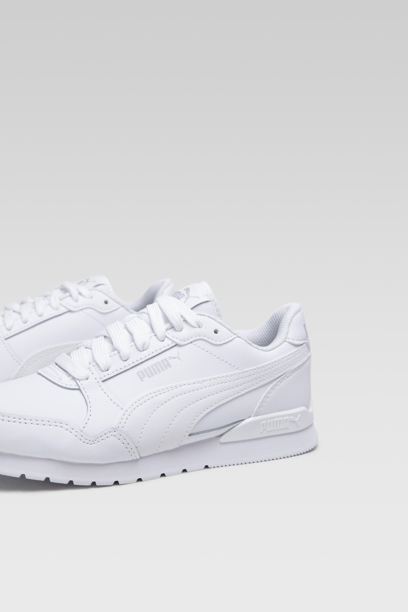 Obuwie sportowe Puma ST RUNNER V3 JR 38490402 Biały