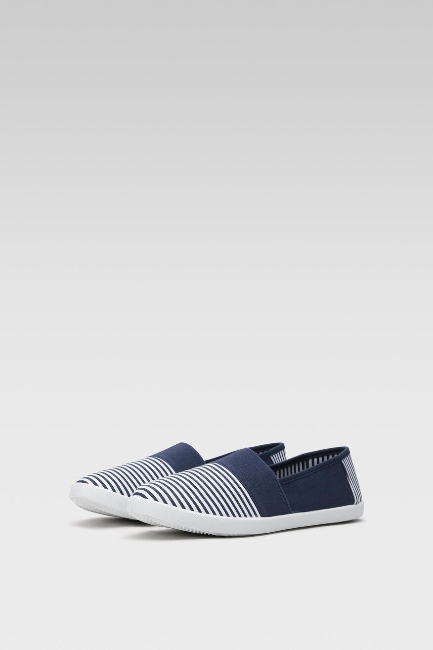 
                Bassano - Trampki granatowe - 5904862736990