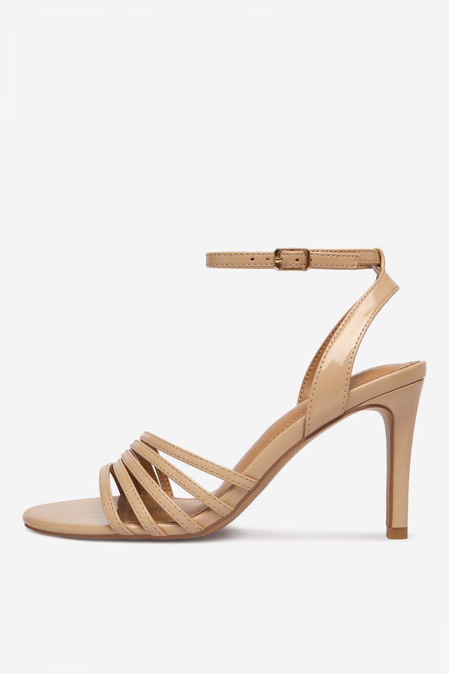 
                Сандалі Jenny БЕЖЕВИЙ - 5906751692240