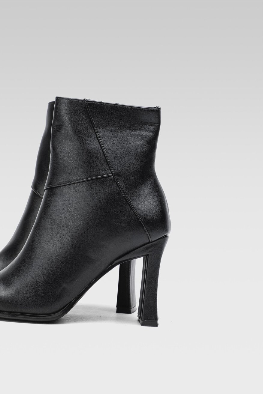 
                Bokacsizma Jenny Fairy FEKETE - 5904862207353