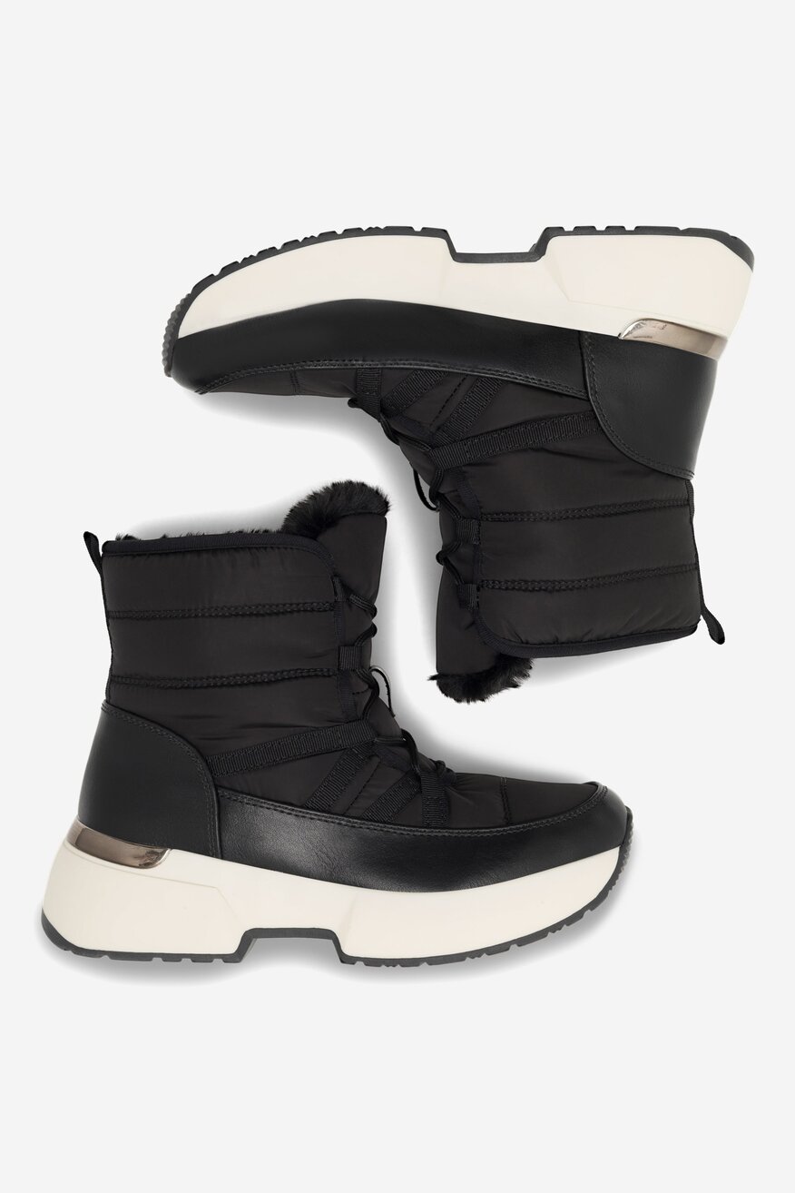 
                Bocanci DeeZee NEGRU - 5905588035084