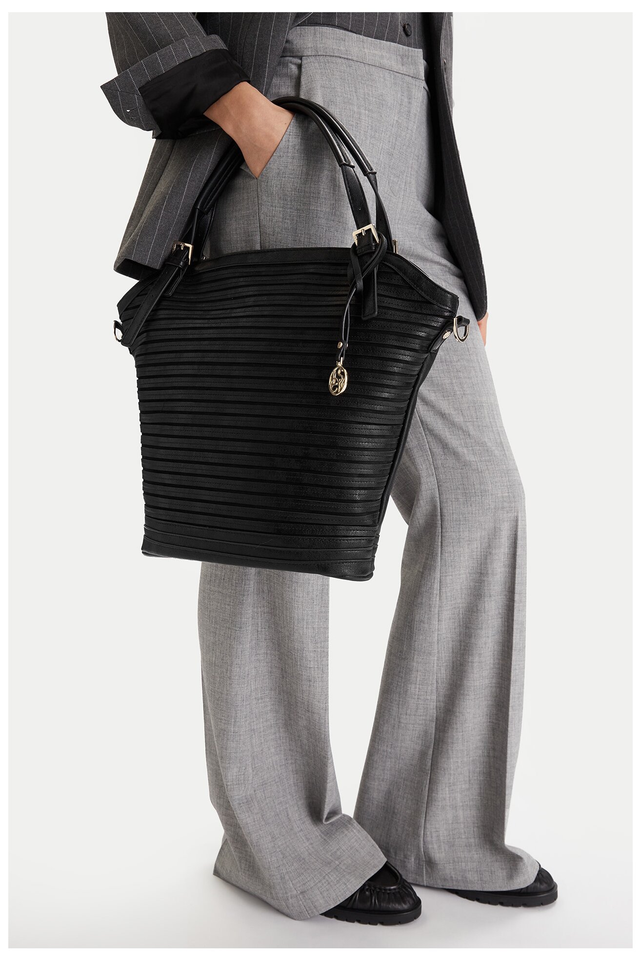 Сумка З Ремінцем Lasocki CEO-LSK-K-023-06 ЧОРНИЙ