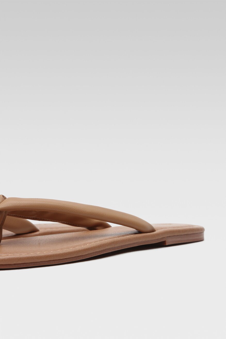 
                Jenny Fairy - Klapki japonki - 5904248716097