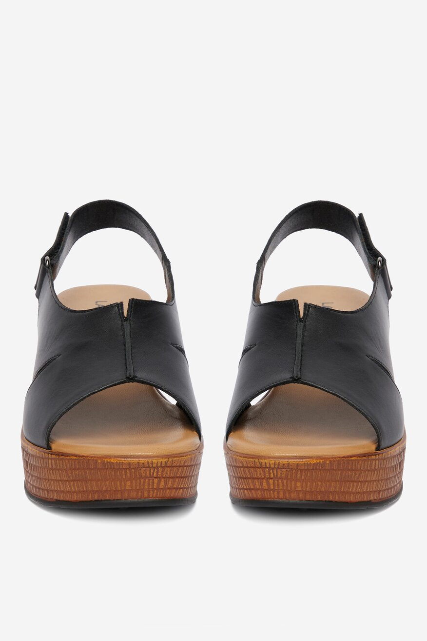 
                Lasocki - Sandały skórzane - 5906751890875