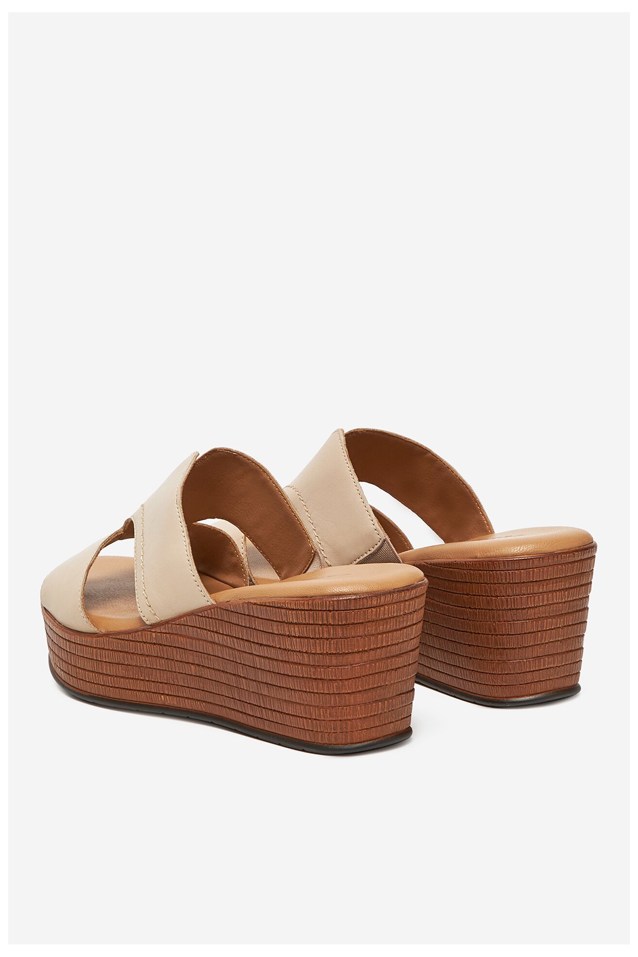 Șlapi Lasocki WI16-NYASA-01 BEJ