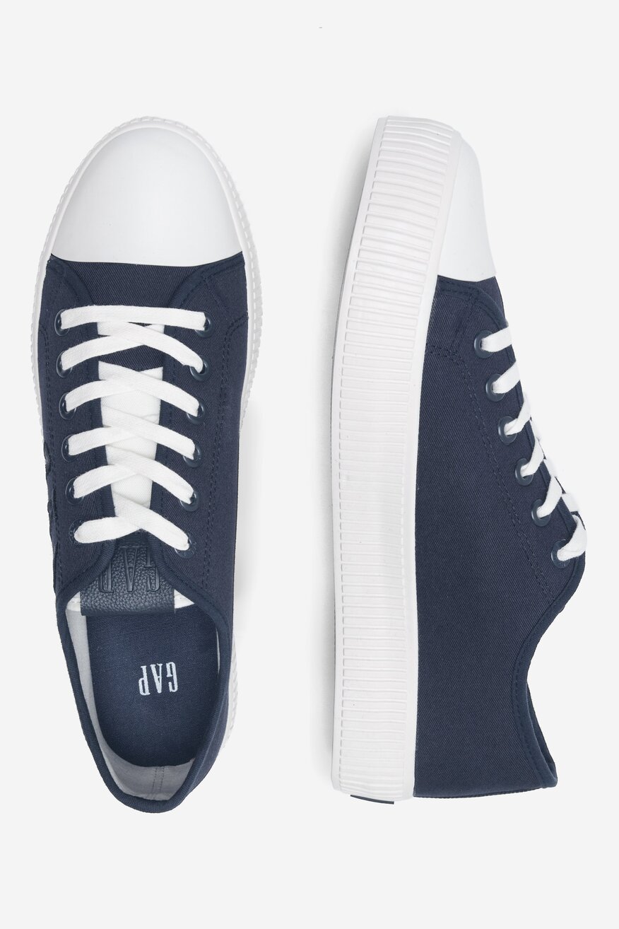 
                GAP - Trampki - 2230042197910