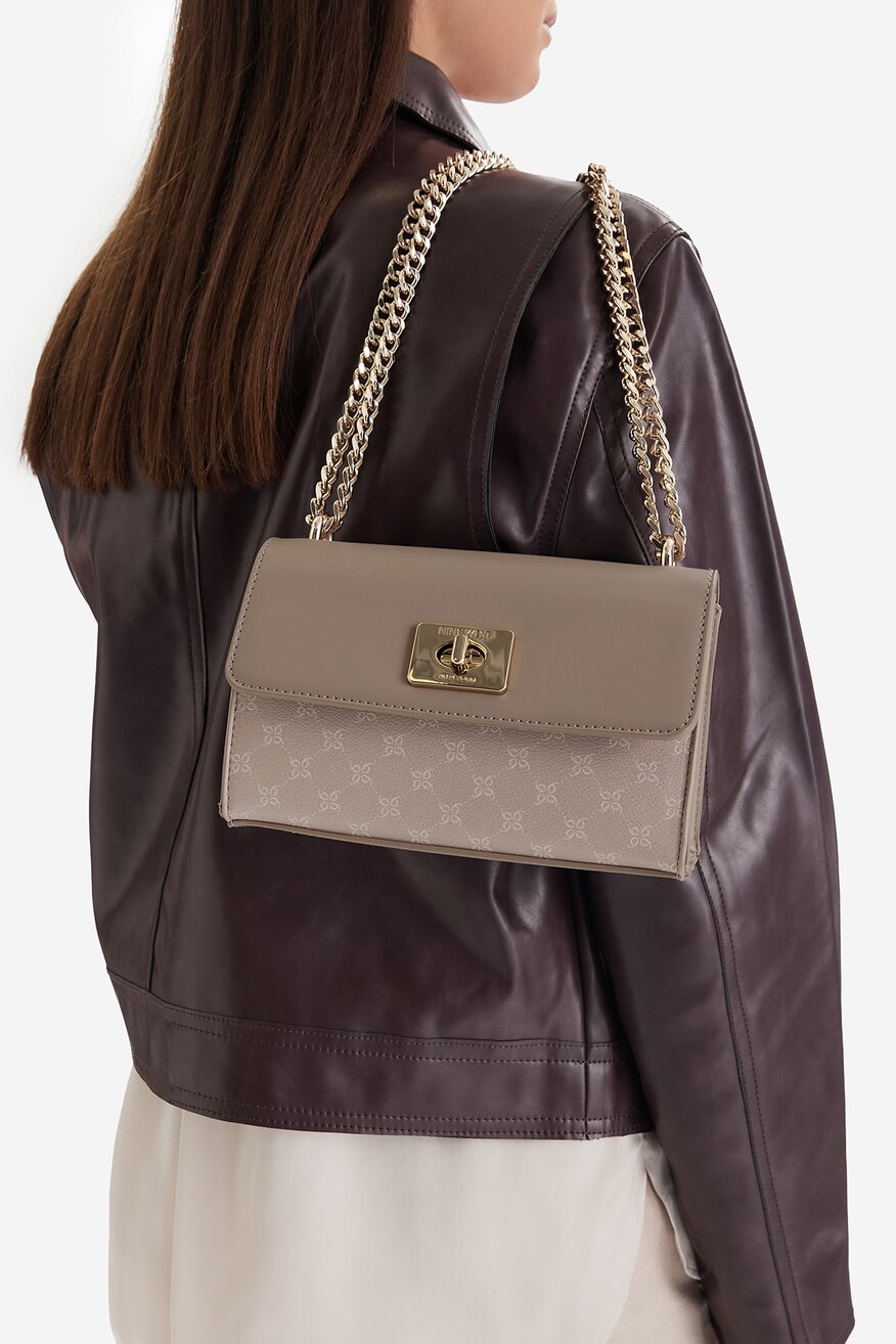 
                Kézitáska NINE WEST SZÜRKE - 5906751545553