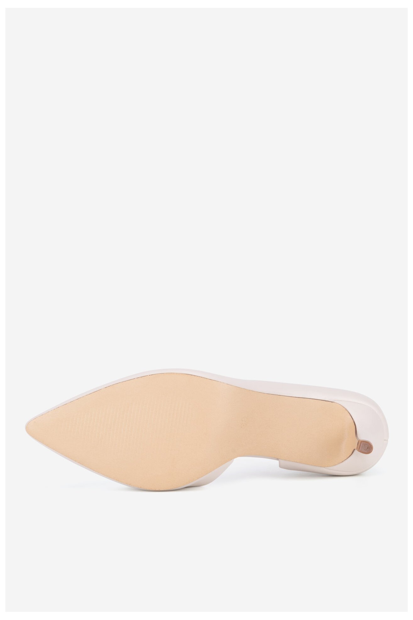 Czółenka Clara Barson WSS21576-01 Beżowy