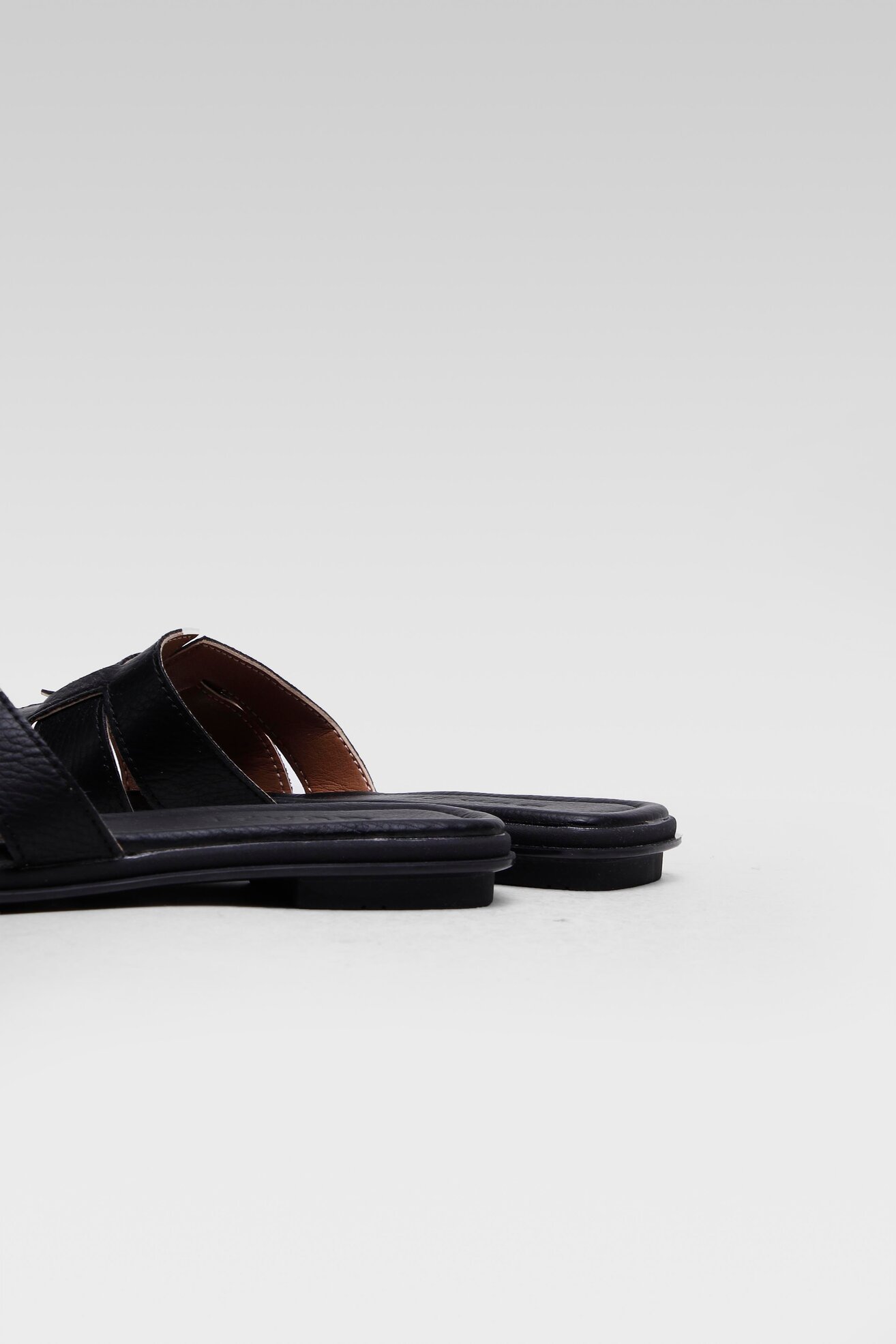 Klapki Quazi WS5687-10 Czarny