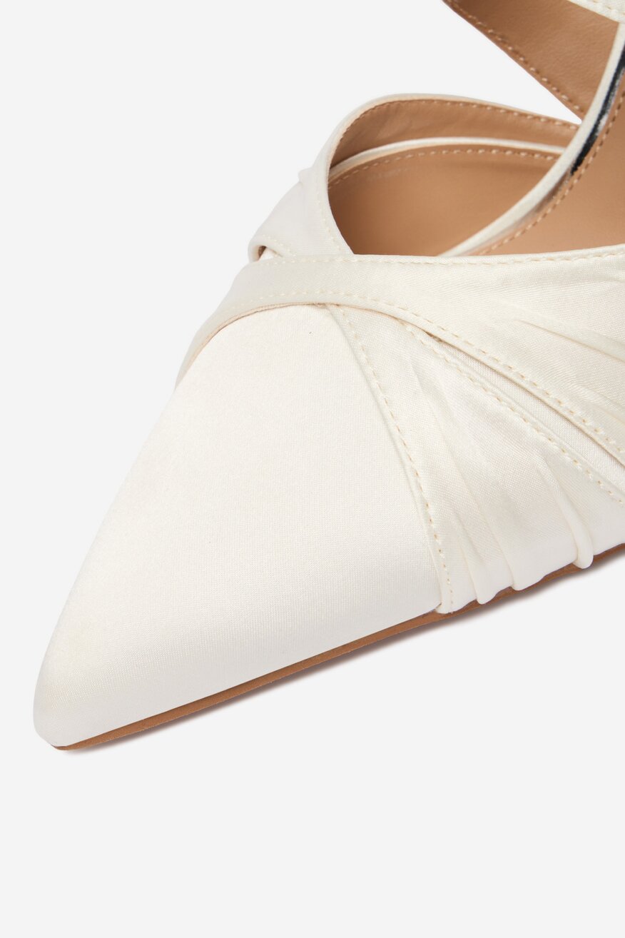 
                NINE WEST - Szpilki - 5907964043669