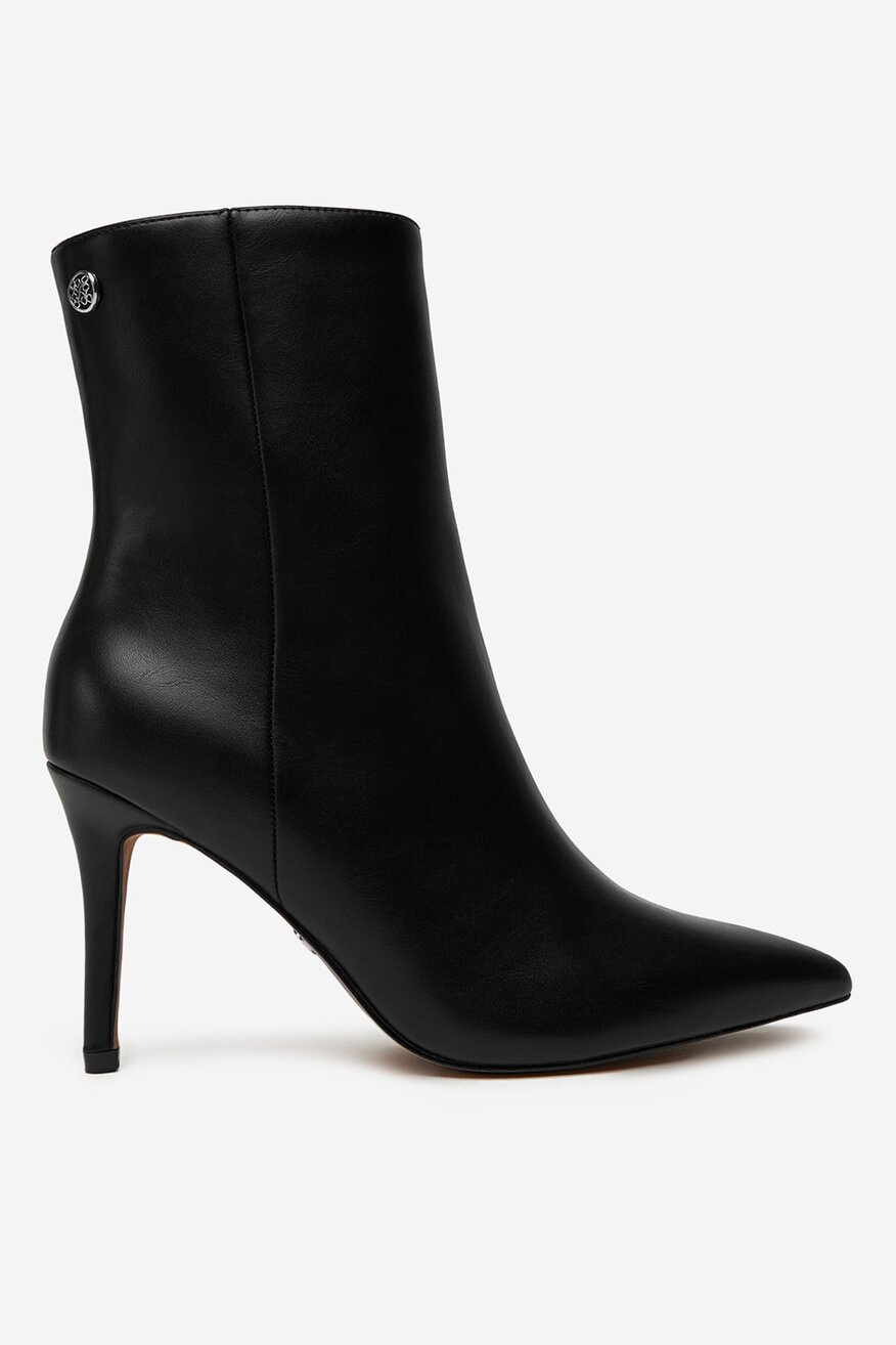 
                Bokacsizma NINE WEST FEKETE - 5906751389317