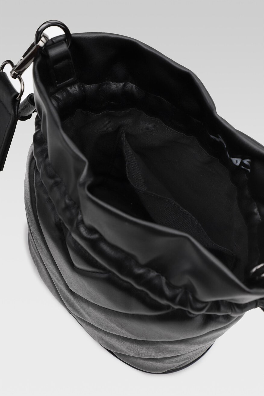 
                Дамска чанта Jenny Fairy ЧЕРЕН - 5903698805344