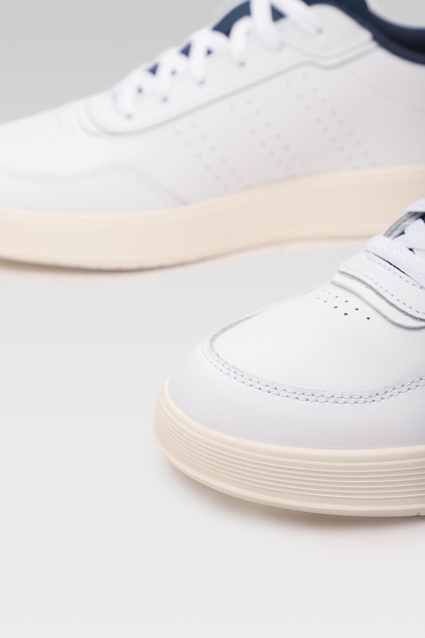 
                adidas - Obuwie sportowe pastelowe białe - 5903698261638