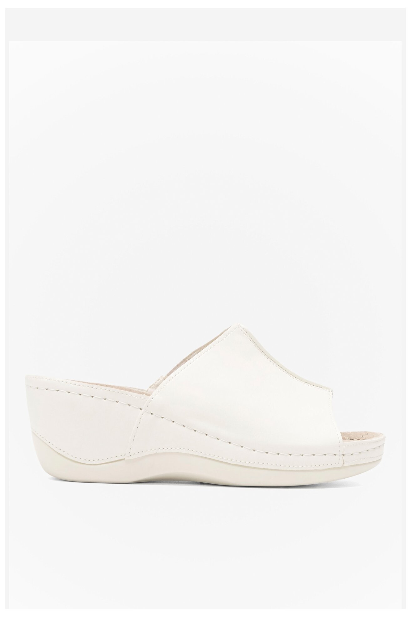 Klapki Go Soft MONA WS170-06 Biały