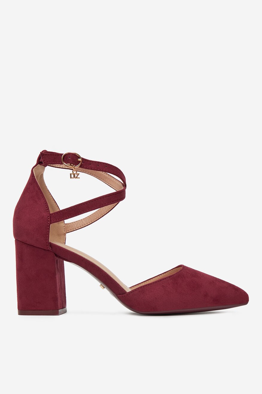 
                DeeZee - Czółenka na słupku - 5906751079201