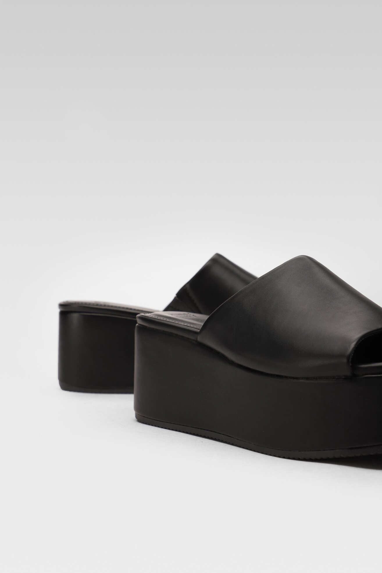 Klapki Jenny Fairy LS5485-01 Czarny