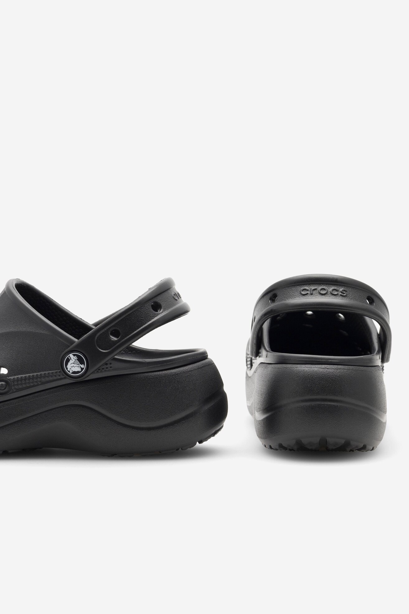 Klapki basenowe Crocs C-BAYA PLATFORM CLOG 208186-001 Czarny