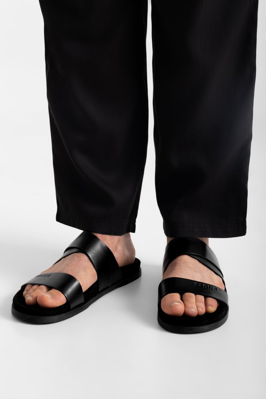 
                Badura - Klapki skórzane - 5905588585466