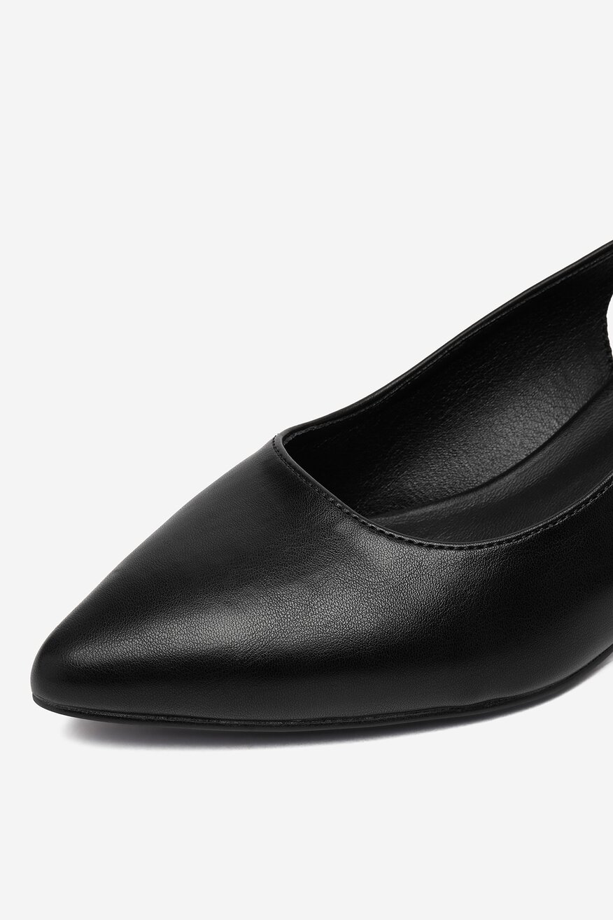 Елегантни обувки Lasocki ЧЕРЕН - 5906751653968