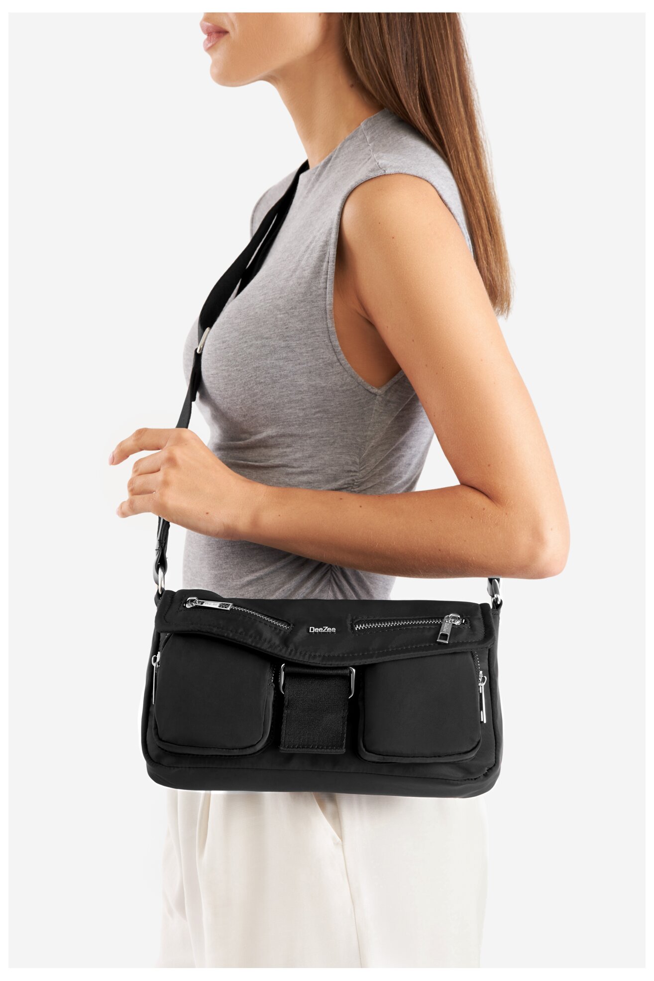 Дамска чанта DeeZee MDS-B-032-06 ЧЕРЕН