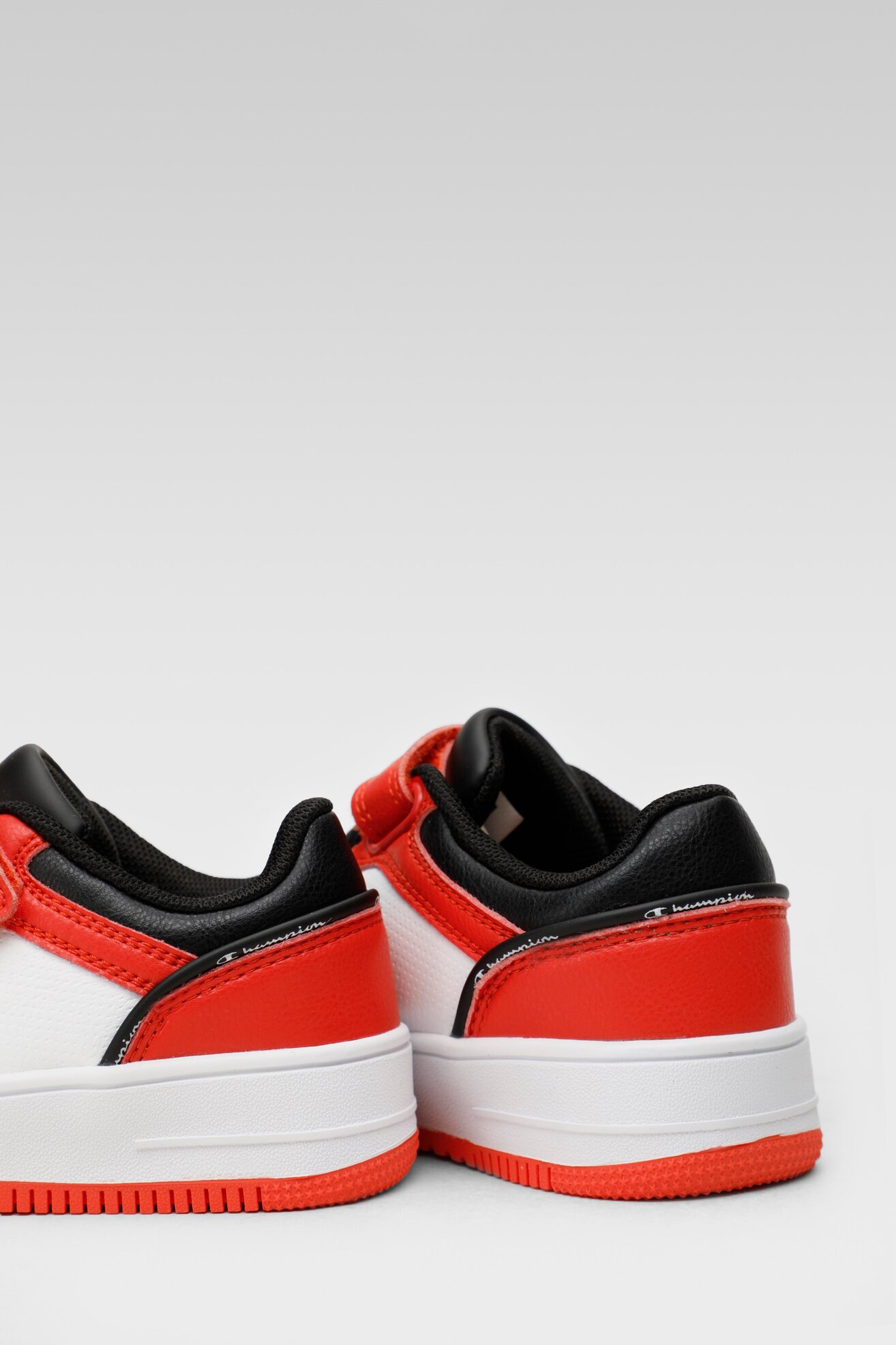 Încălțăminte sport Champion REBOUND 2.0 LOW B PS S32259-WW007 ALB