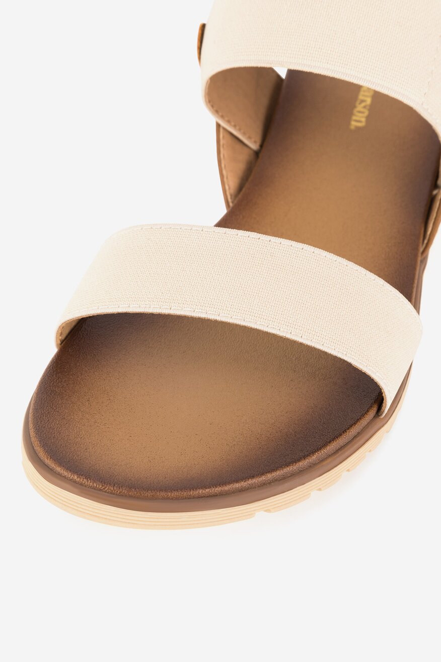 
                Сандали Clara Barson БЕЖОВ - 5905588634461