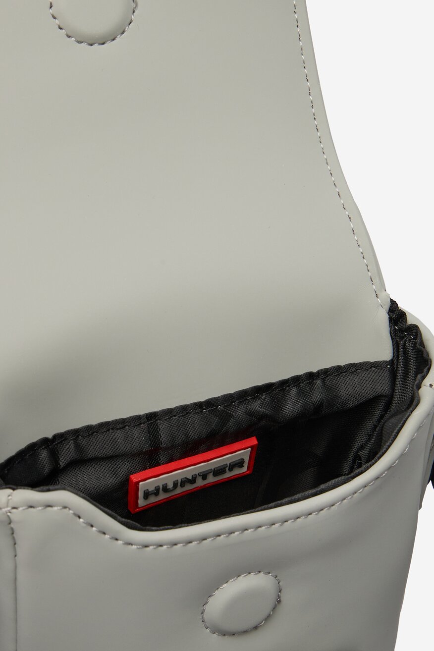 
                Дамска чанта HUNTER СВЕТЛОСИВ - 5906751510933