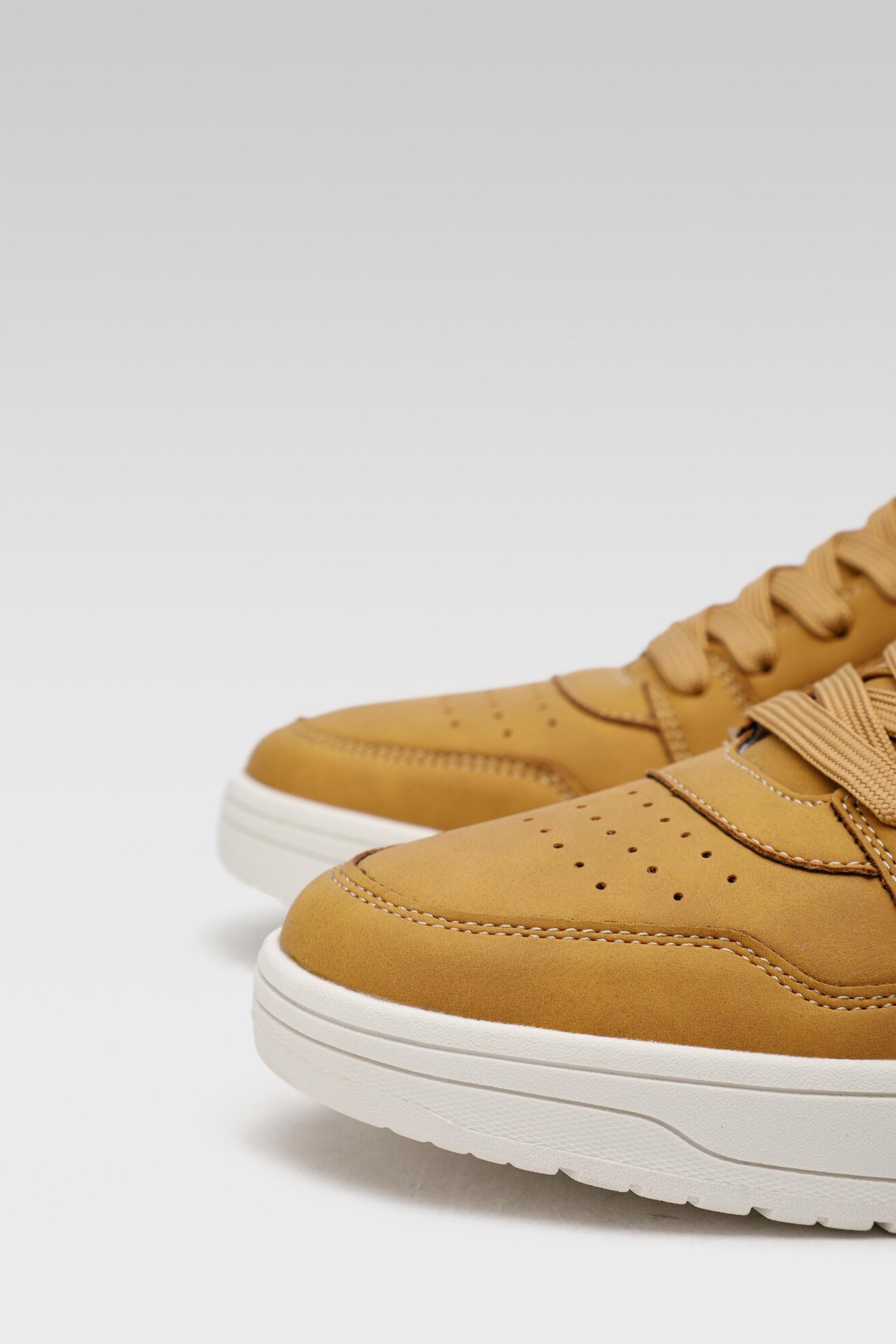 Obuwie sportowe Sprandi MP-S22C688A-3 Camel