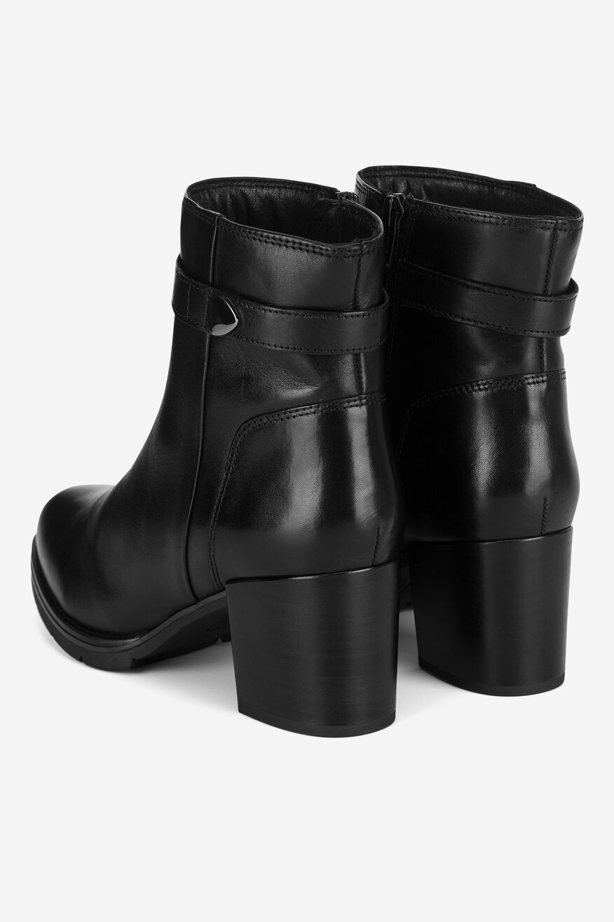 
                Bokacsizma Lasocki FEKETE - 5906751358955