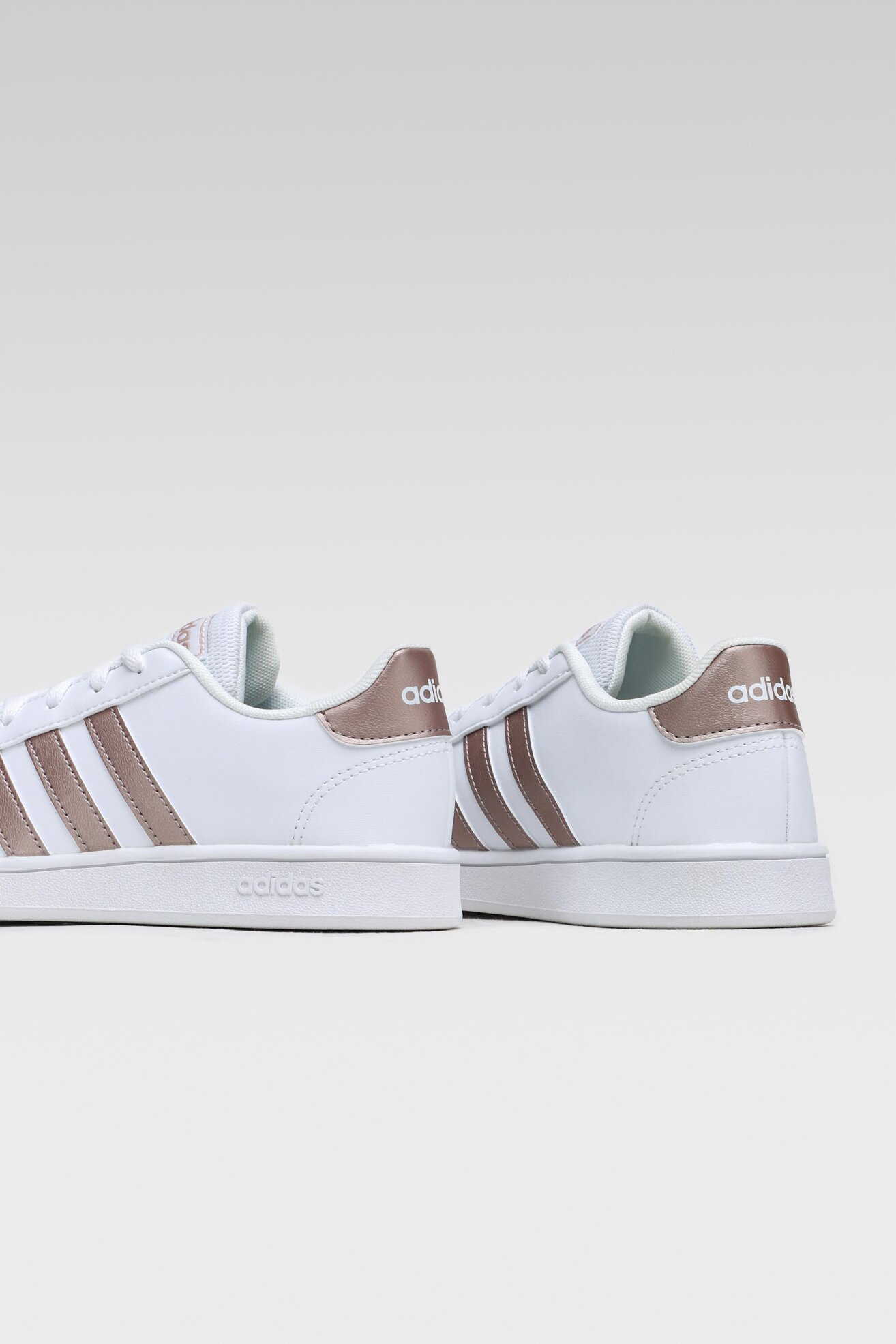 Obuwie sportowe adidas GRAND COURT K EF0101 Biały