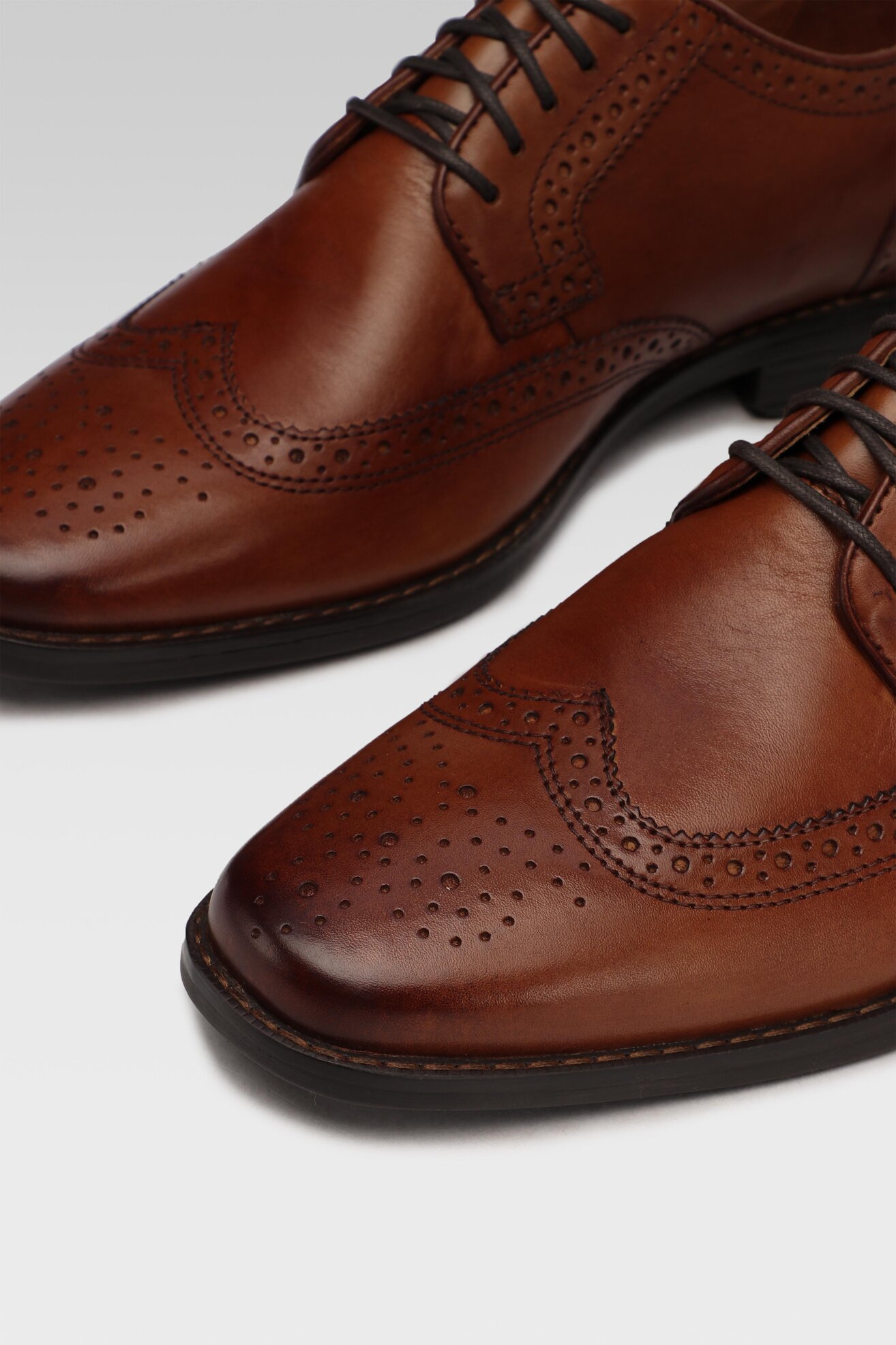 Półbuty Lasocki for men MB-OMAR-30 Camel