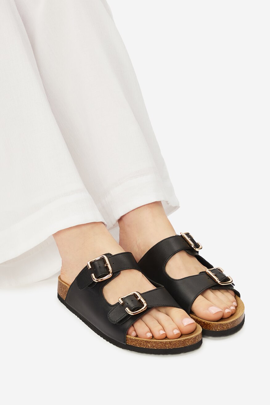 
                Lasocki - Klapki skórzane - 5906751092682