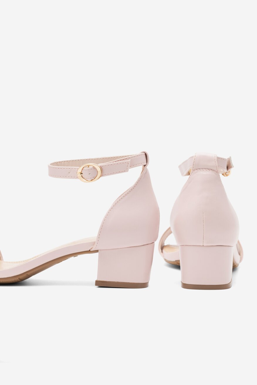 
                Jenny Fairy - Sandały różowe - 5904862526317