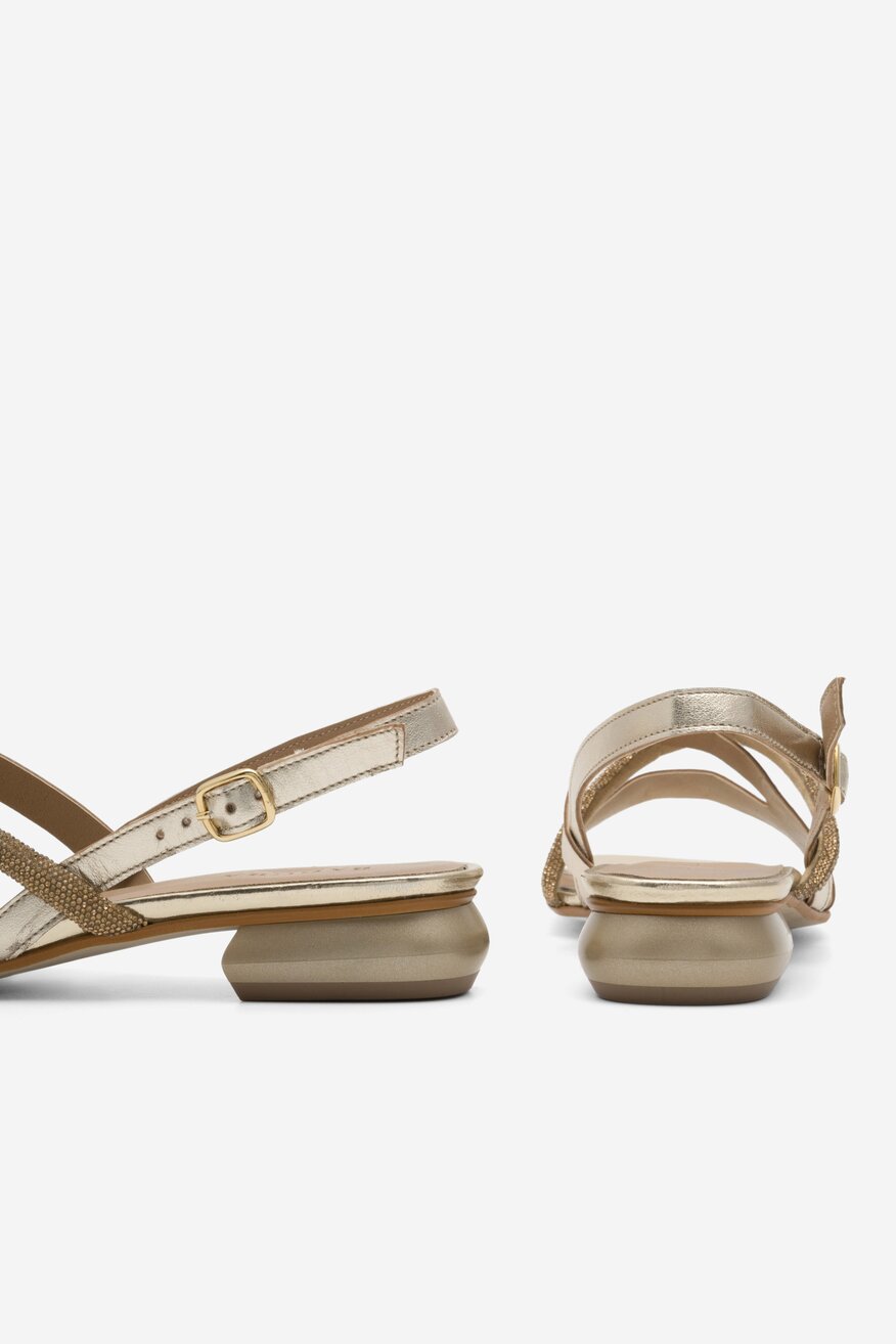 
                Сандалі Badura ЗОЛОТИЙ - 5904862894430