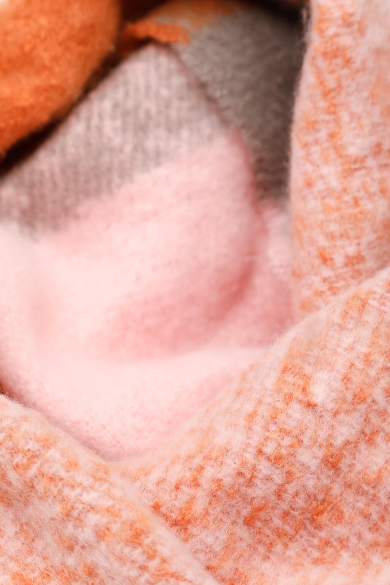 Szalik damski DeeZee 9W4-002-AW22 Pomarańczowy