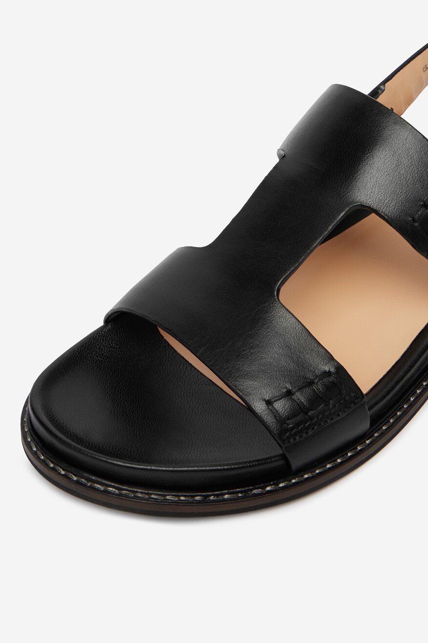 
                U.S. POLO ASSN. - Sandały skórzane - 5906751995815