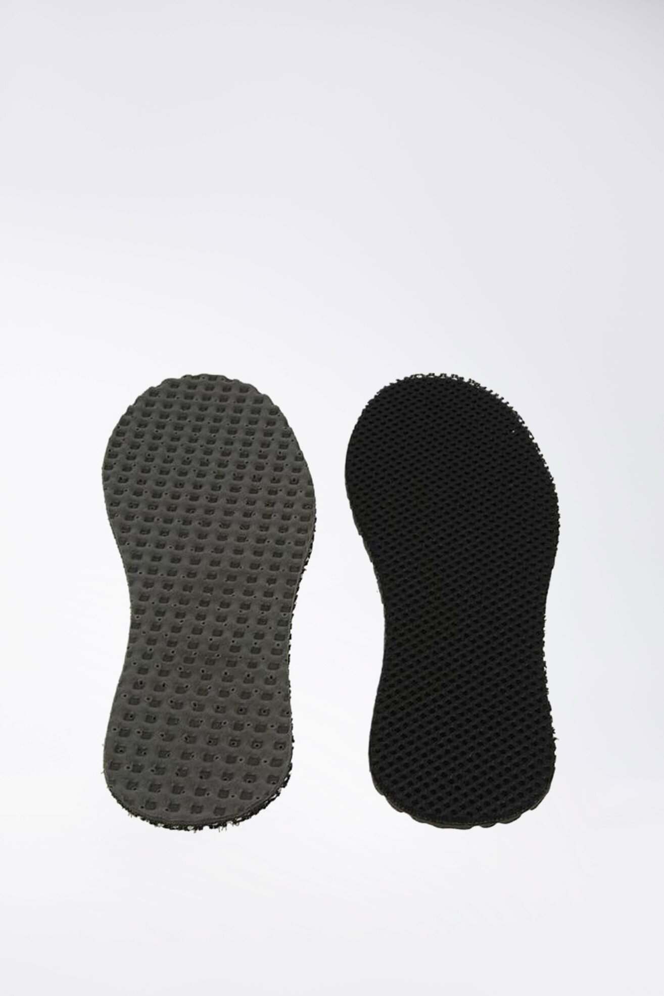 Wkładki do obuwia Coccine WKŁADKA SPORTOWA ULTRA Z WĘGLEM 39-40/NG -