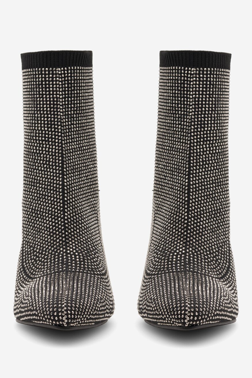 
                Боти NINE WEST ЧЕРЕН - 5905588143963