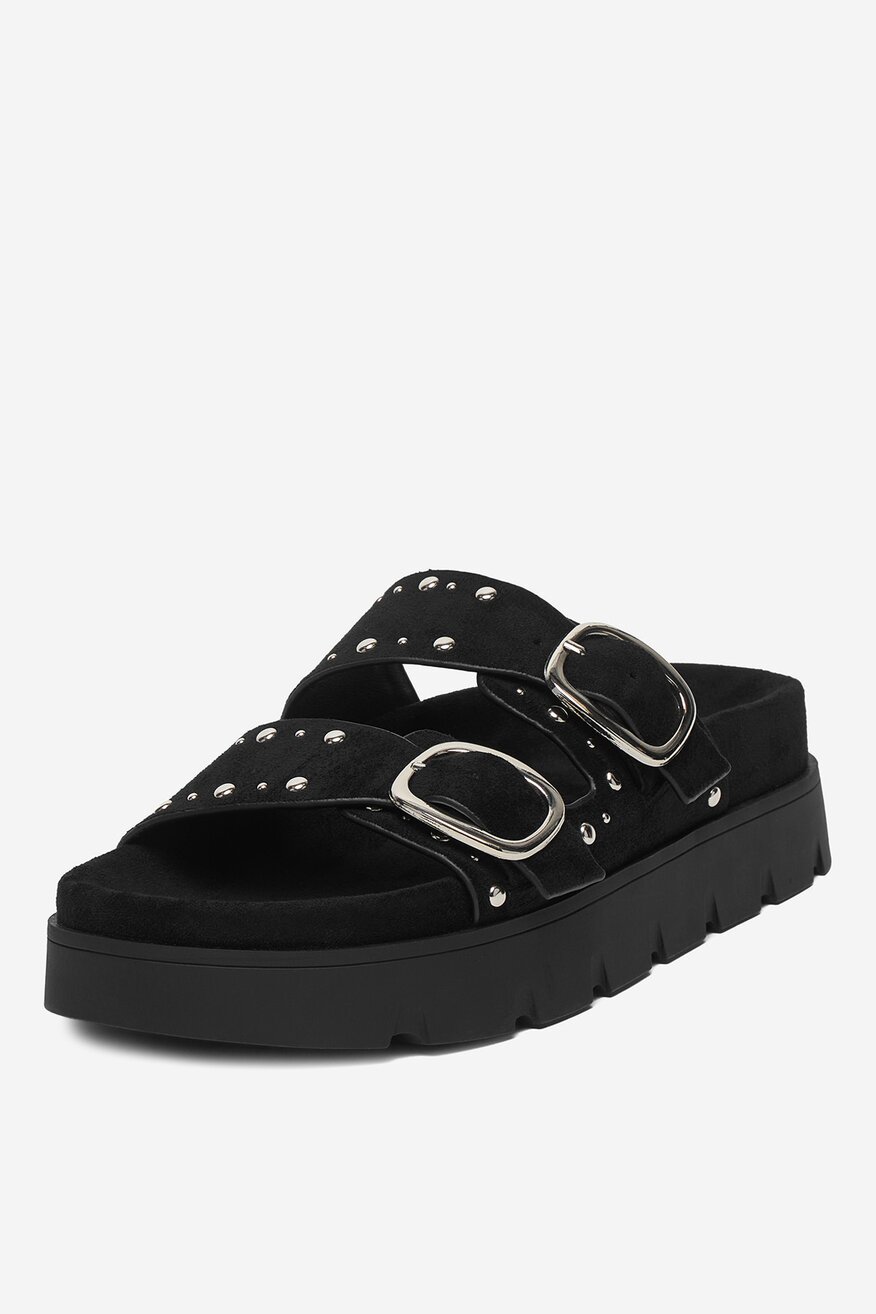 
                Шльопанець DeeZee ЧОРНИЙ - 5906751662298