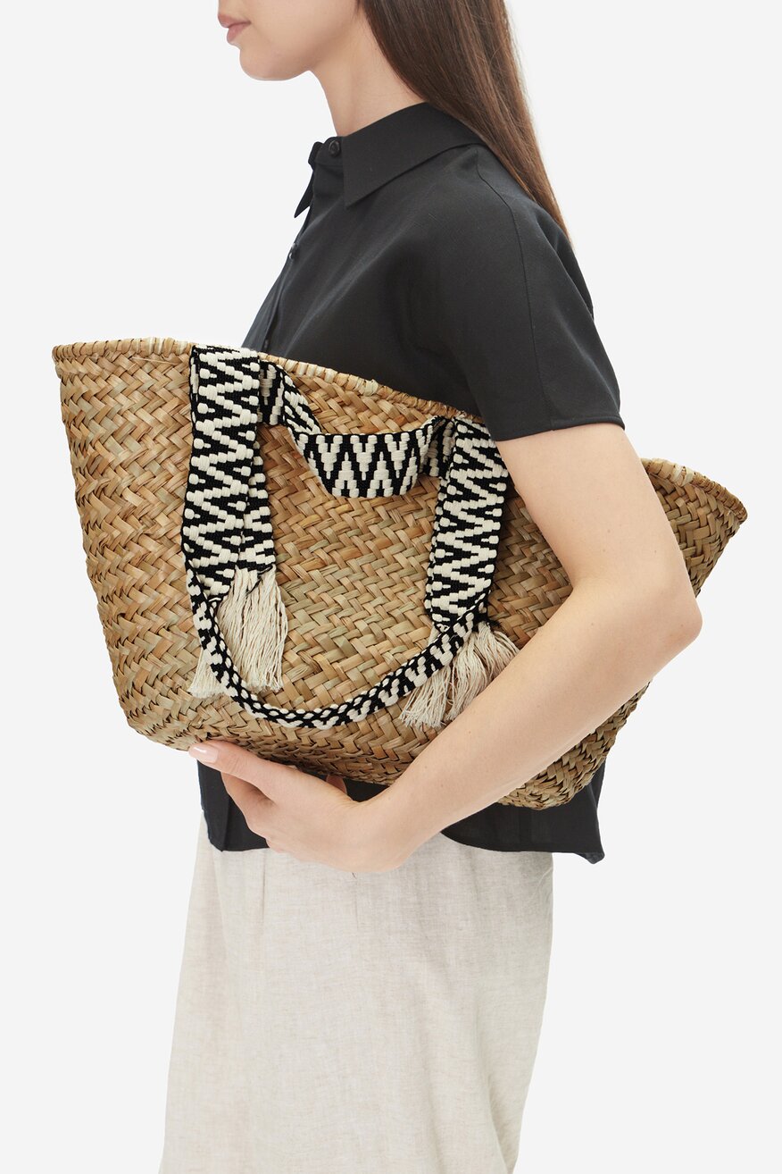 
                Сумка З Ремінцем DeeZee БЕЖЕВИЙ - 5906751131732