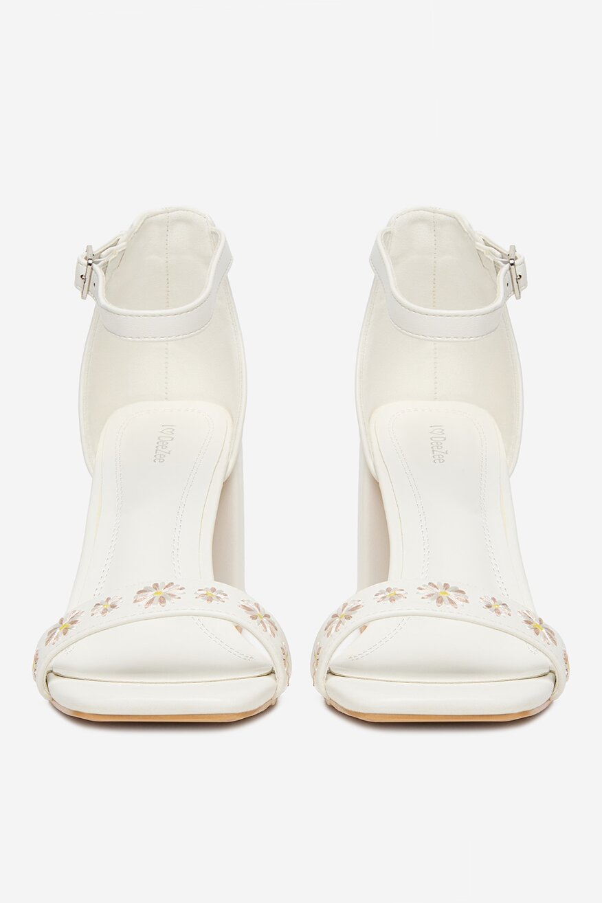 
                Sandale DeeZee ALB - 5904410873245