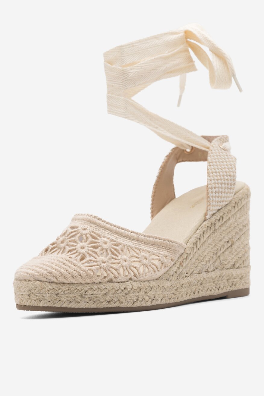 
                DeeZee - Espadryle na koturnie - 5904862778655