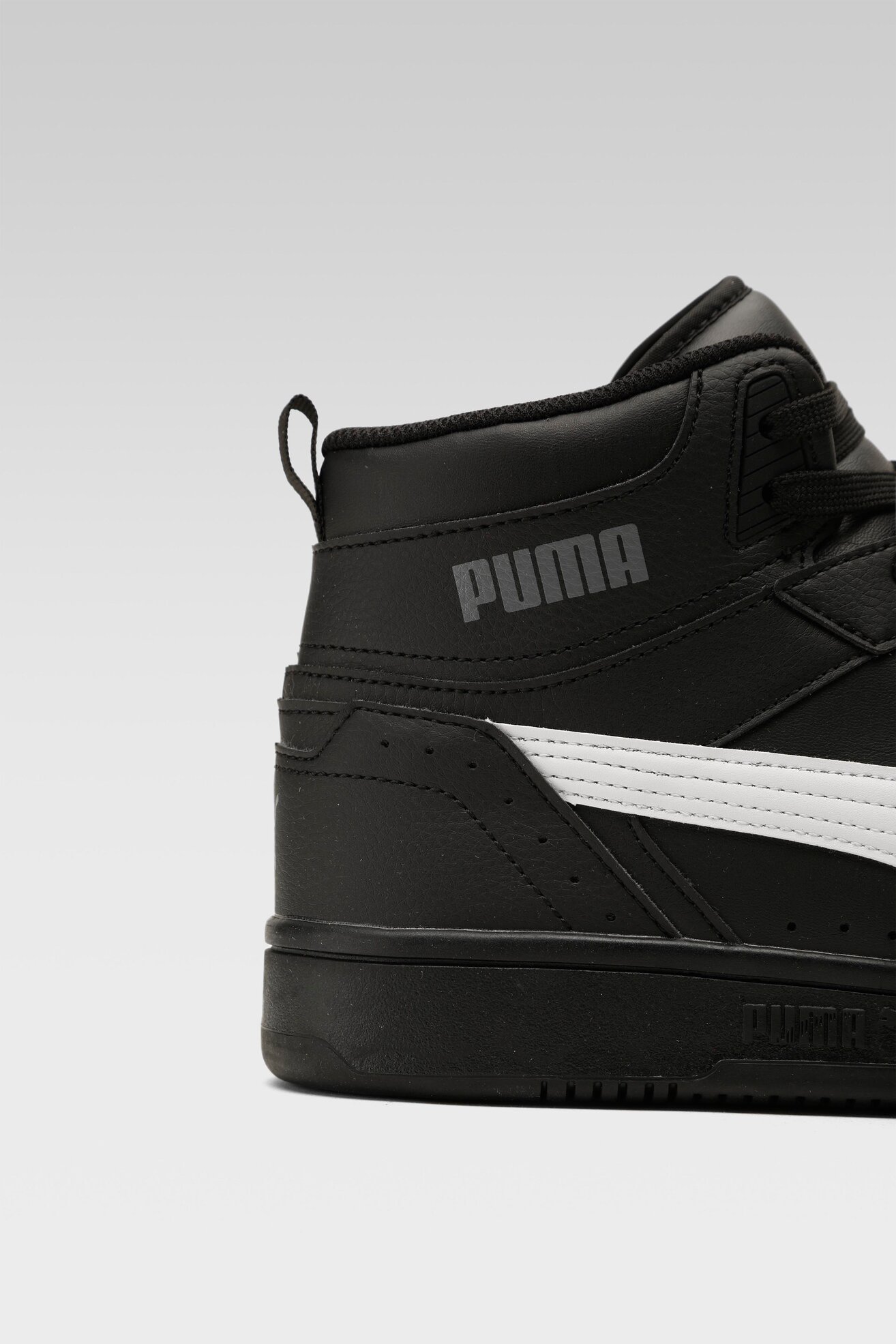 Obuwie sportowe Puma REBOUND JOY 37476512 Czarny