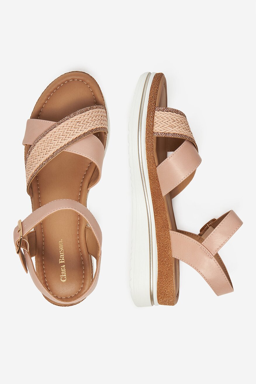 
                Clara Barson - Sandały na koturnie - 5903698794235