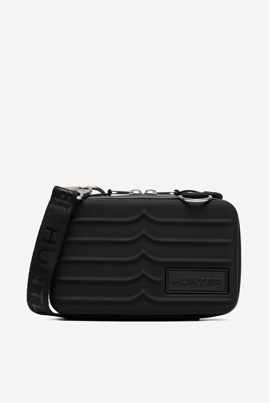 
                Дамска чанта HUNTER ЧЕРЕН - 5906751425428