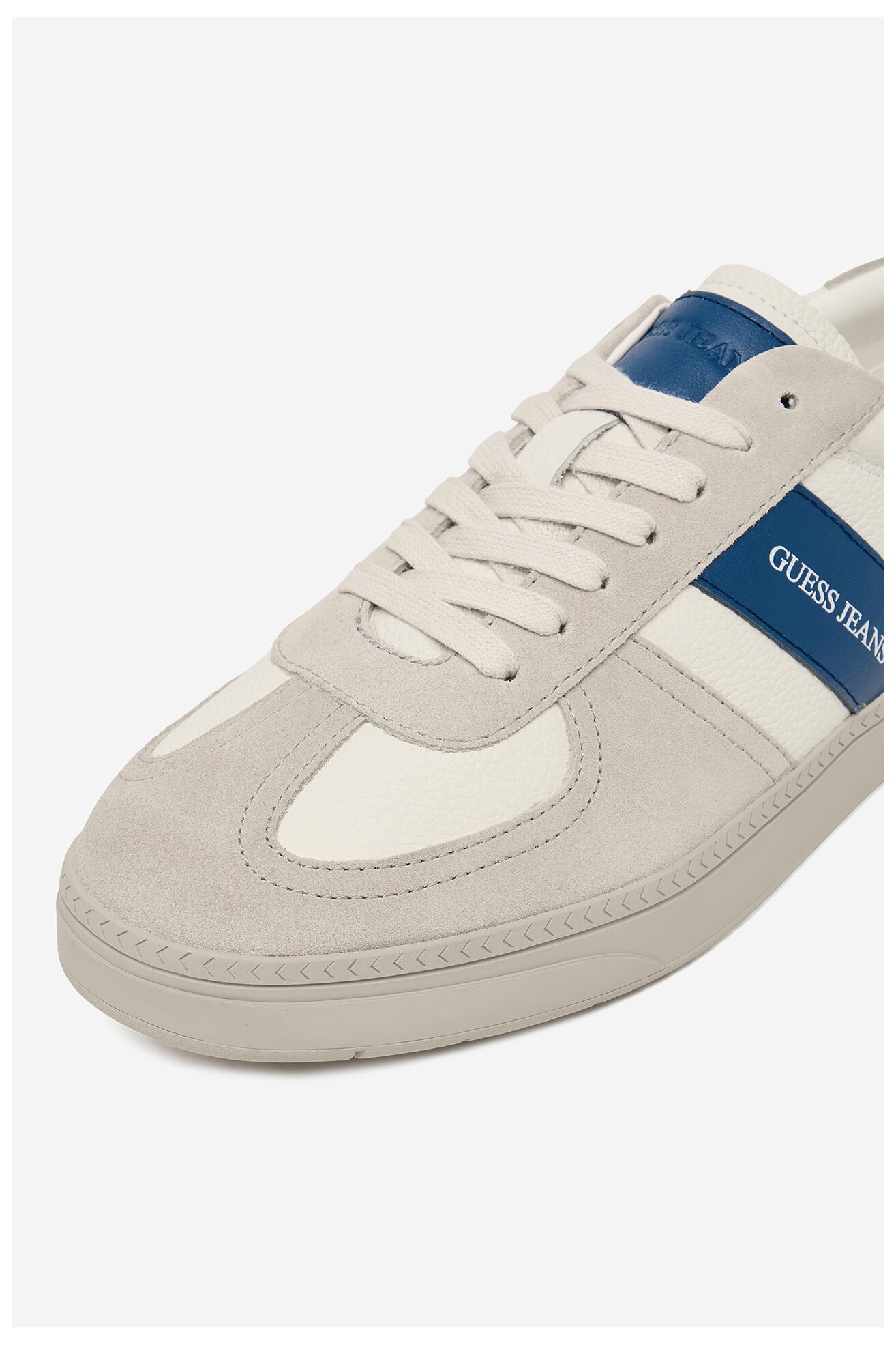 Sneakers GUESS JEANS EO-ORTEGO-01 126AM Biały