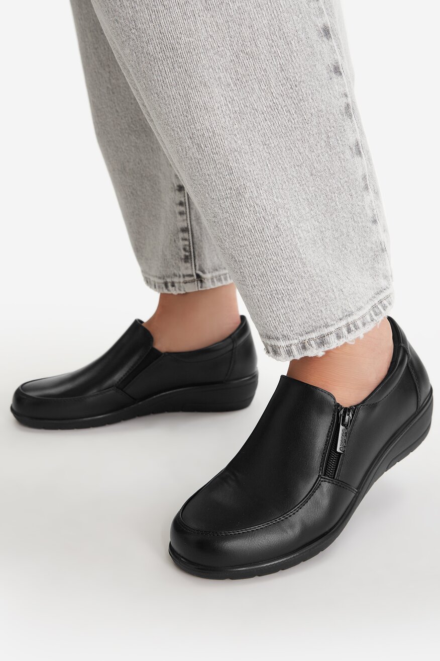 
                Cipele Go Soft CRNA - 5906751939000