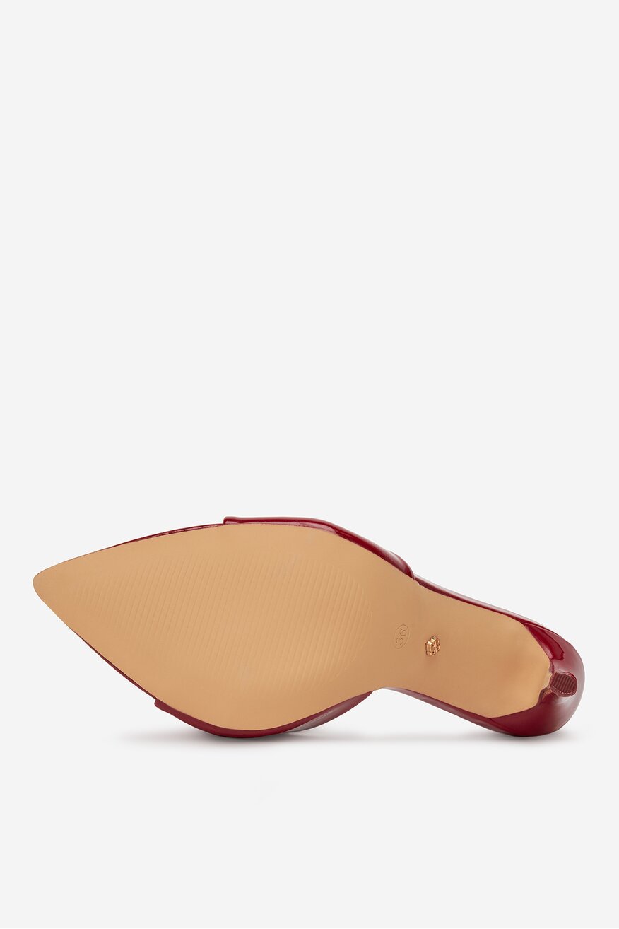 
                DeeZee - Klapki na obcasie - 5906751094648