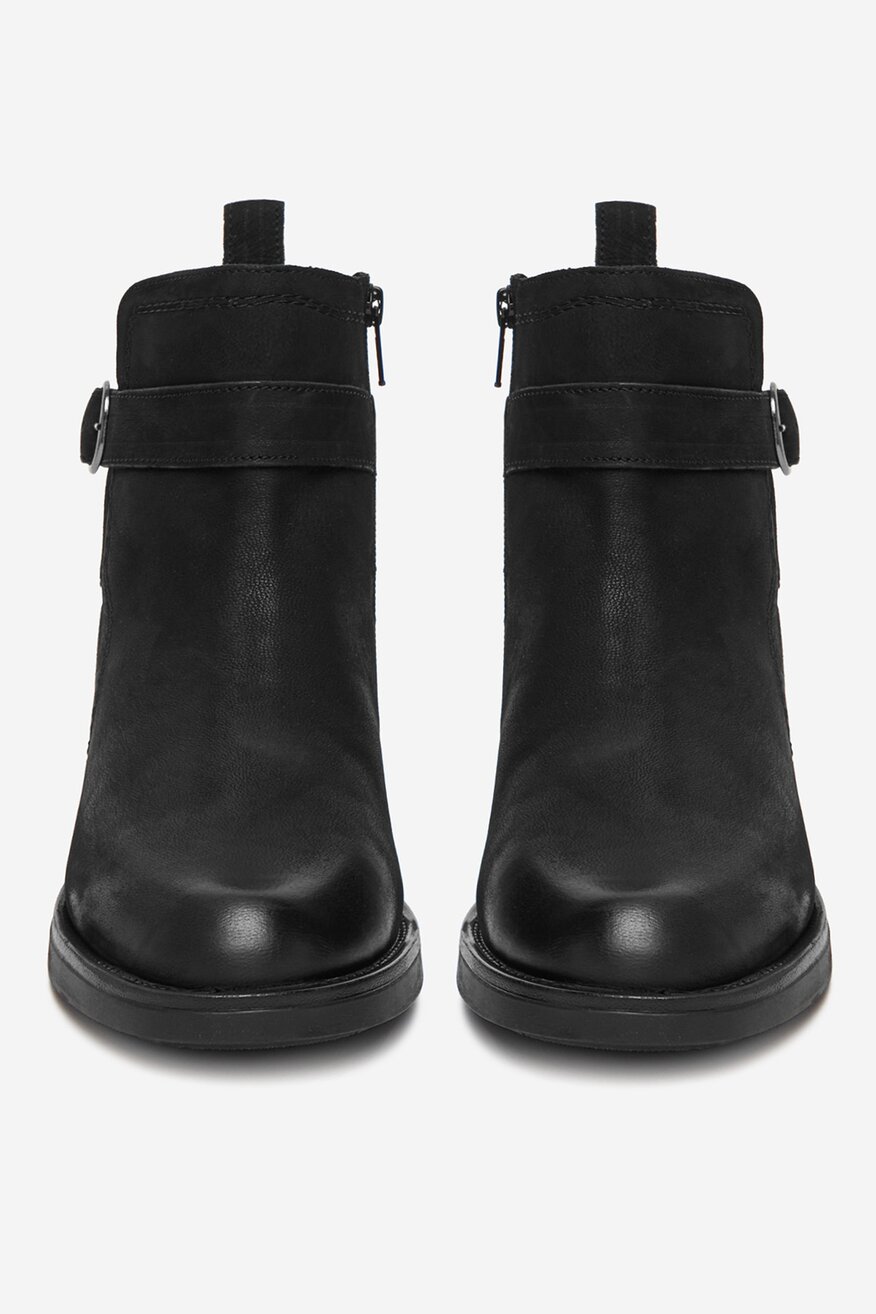 
                Боти Lasocki ЧЕРЕН - 5906751326411